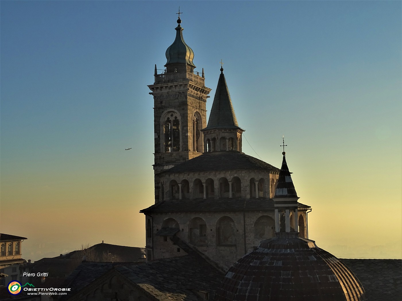 49 Tiburio e campanile di Santa Maria Maggiore.JPG